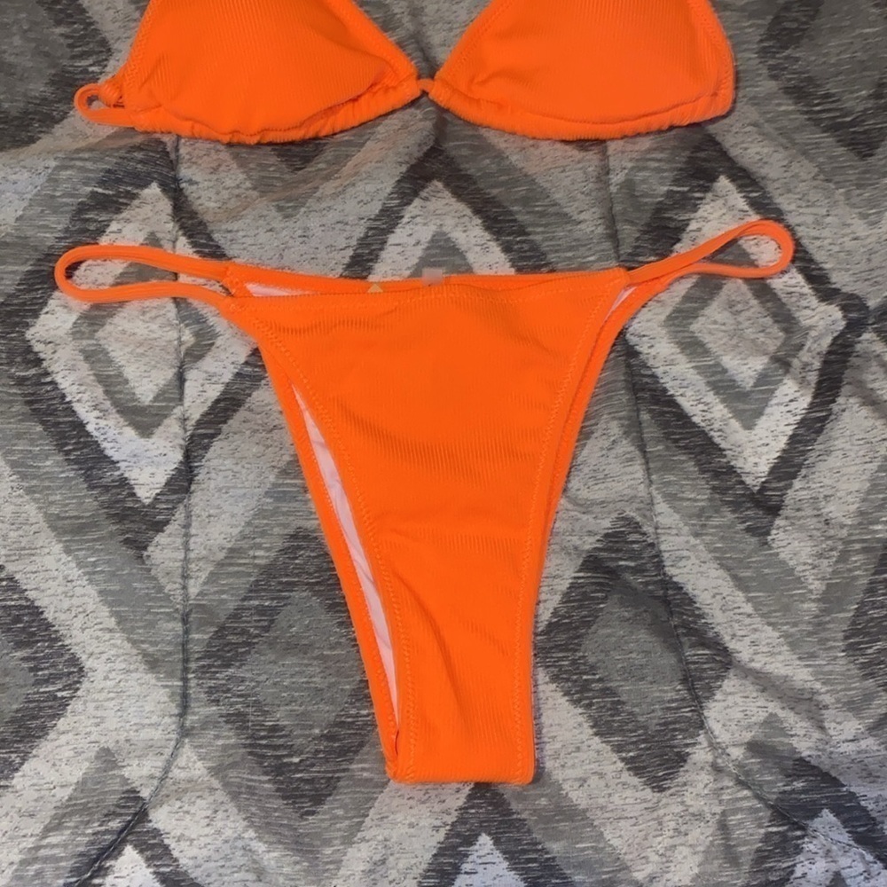 HILINKER neon orange bikini bathing suit - Picture 3 of 5